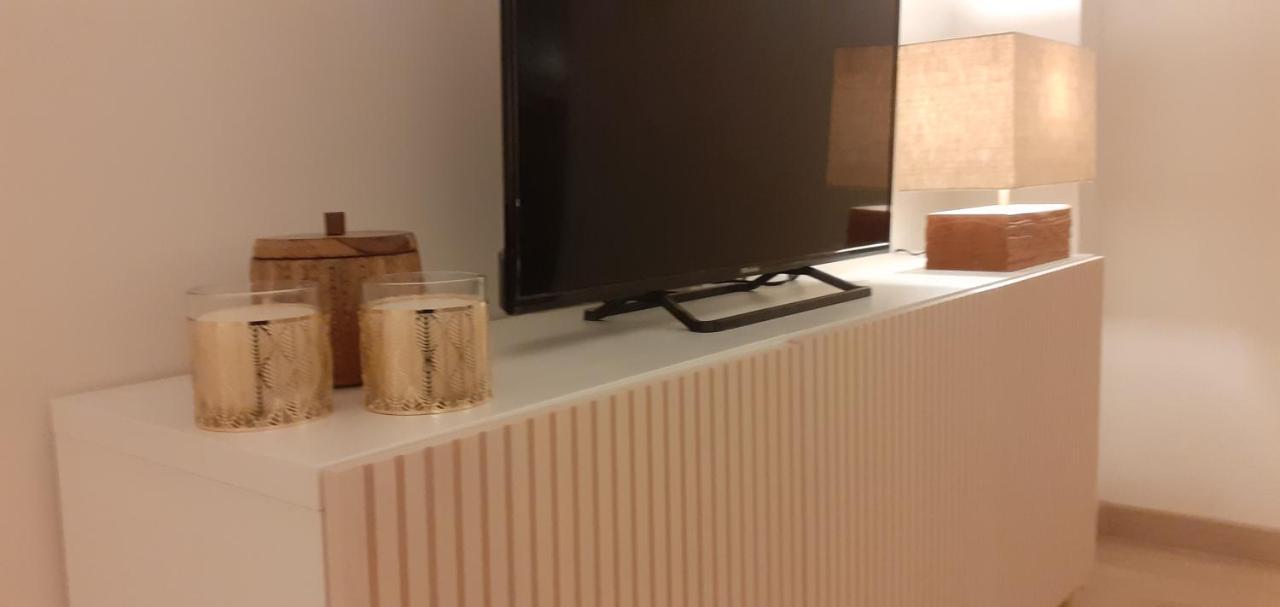 Apartamento- Atico En Mijas Costa , Con Piscina. Sitio de Calahonda Luaran gambar