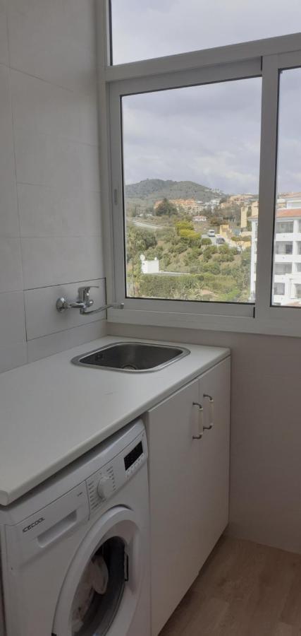 Apartamento- Atico En Mijas Costa , Con Piscina. Sitio de Calahonda Luaran gambar
